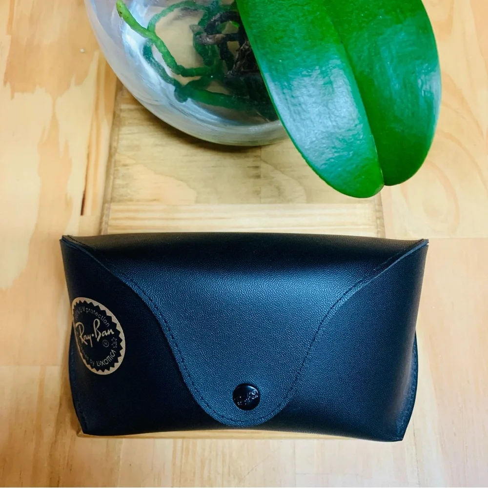 Ray-Ban Large Black Sunglasses Case - Picture 1 of 3